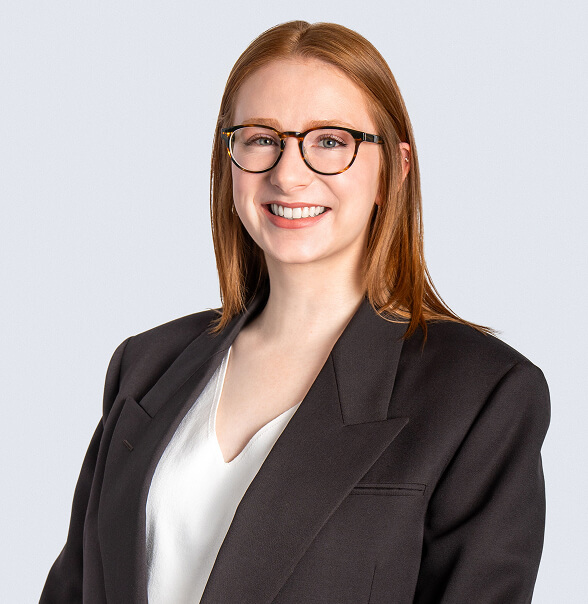 Kirsten Parris (‘12)