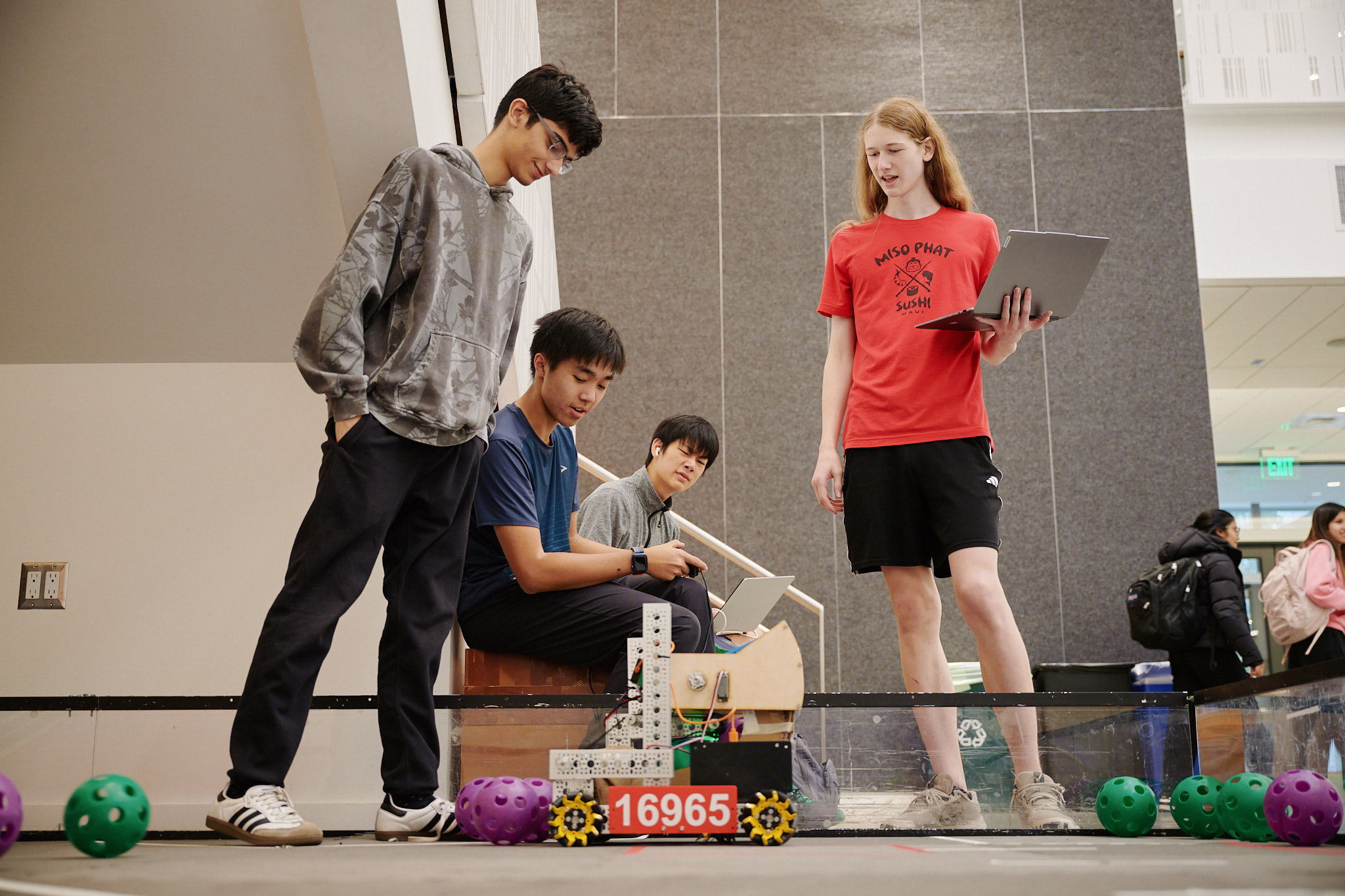 students doing robotics