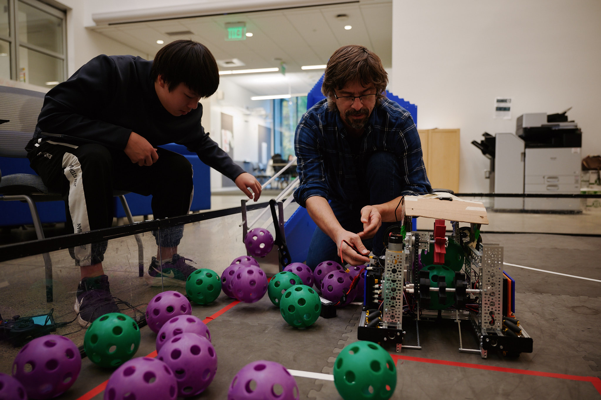 students doing robotics