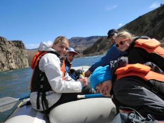 Rafting the Deschutes